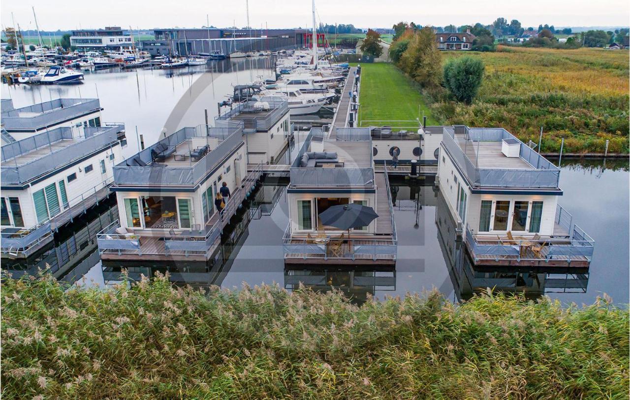 Stunning Ship In Aalsmeer With Kitchen Exteriér fotografie
